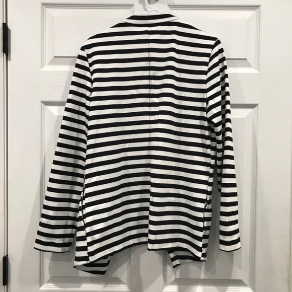 Medium Women's Black and White Striped Jacket Blazer NWT - Picture 2 of 2